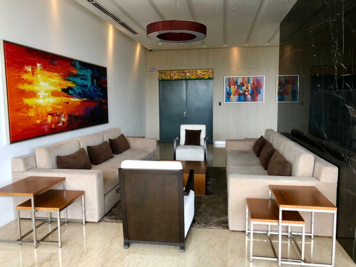 Charming & Sunway And Apartment Petaling Jaya