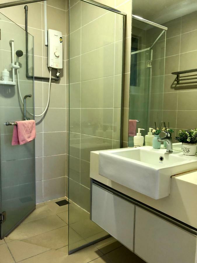 Charming & Sunway And Petaling Jaya